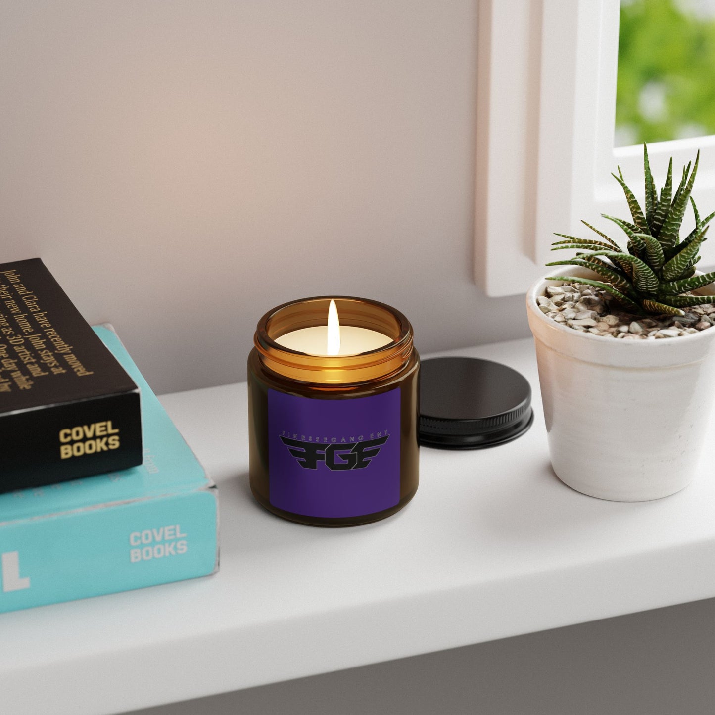 Scented FGE Soy Candle - Cozy Home Decor, Relaxing Atmosphere, Gift for Her, Aromatherapy, Self-Care, Special Occasions, Amber Jar