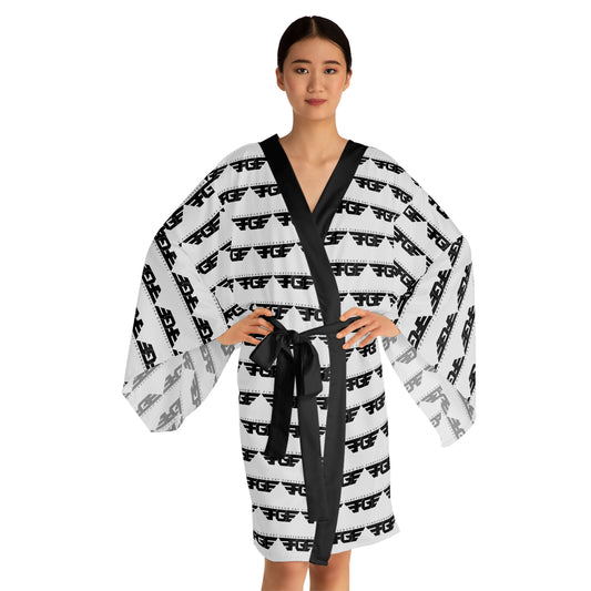 Trendy FGE Black and White Long Sleeve Kimono Robe